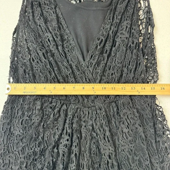 Thakoon Romper Women's 4 Black Lined 100% Cotton Surplice Neck Plunge Crochet - Picture 11 of 13